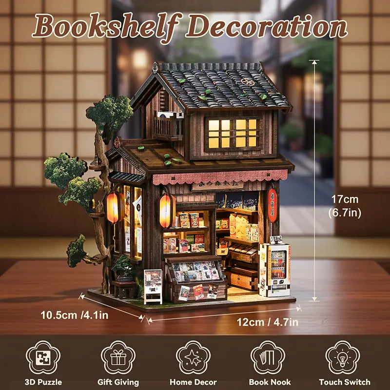 Two sliding shoji doors on front of【Kasuga Grocery Store】， light wood cross-grid frames, rice-white translucent shoji paper on doors； fixed lattice window on right, grille spacing approximately 3mm, indoor shelf vaguely visible through window