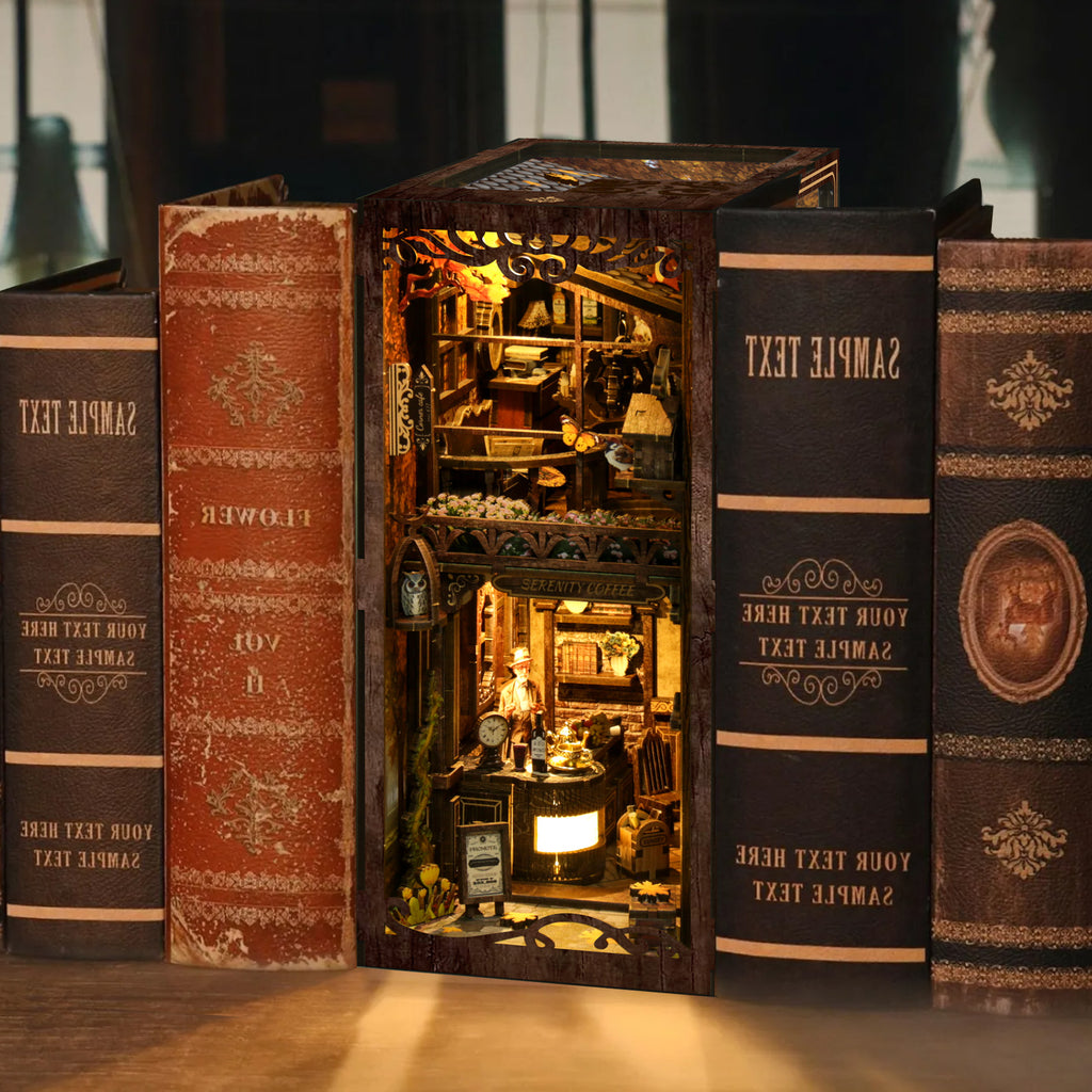 Book Nook Kit|Serenity coffee house|minipata